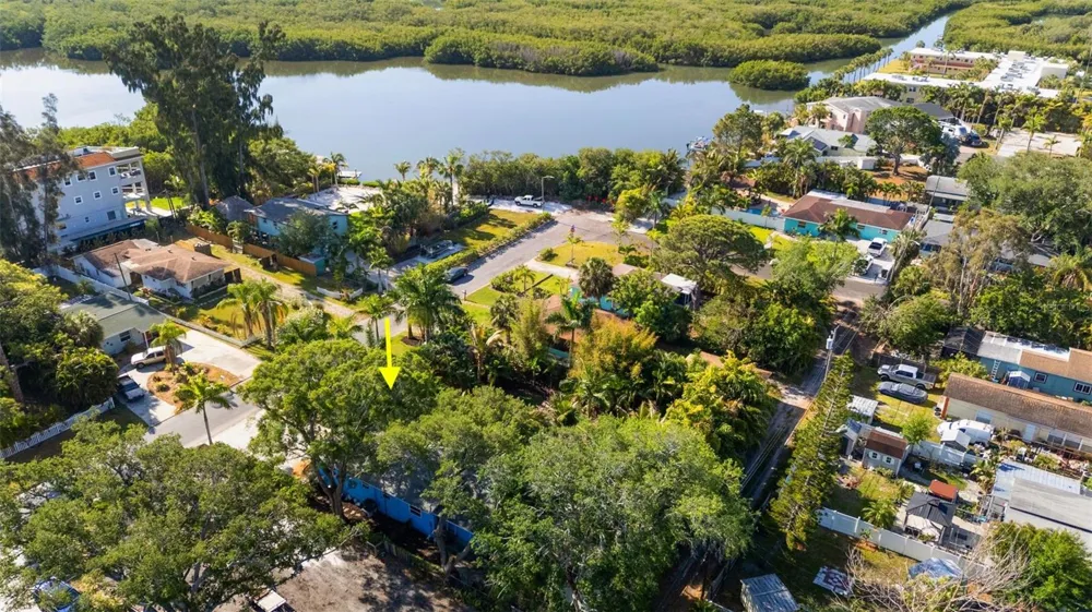 2657 44TH STREET S Gulfport, FL 33711