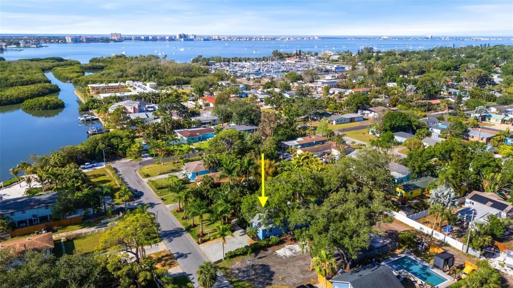 2657 44TH STREET S Gulfport, FL 33711