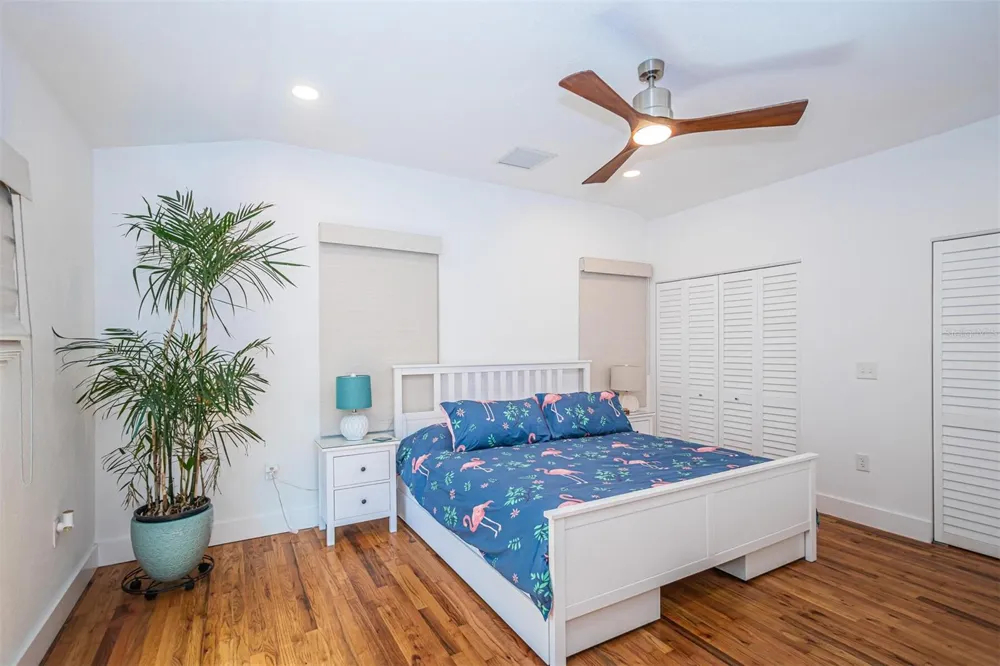 2657 44TH STREET S Gulfport, FL 33711