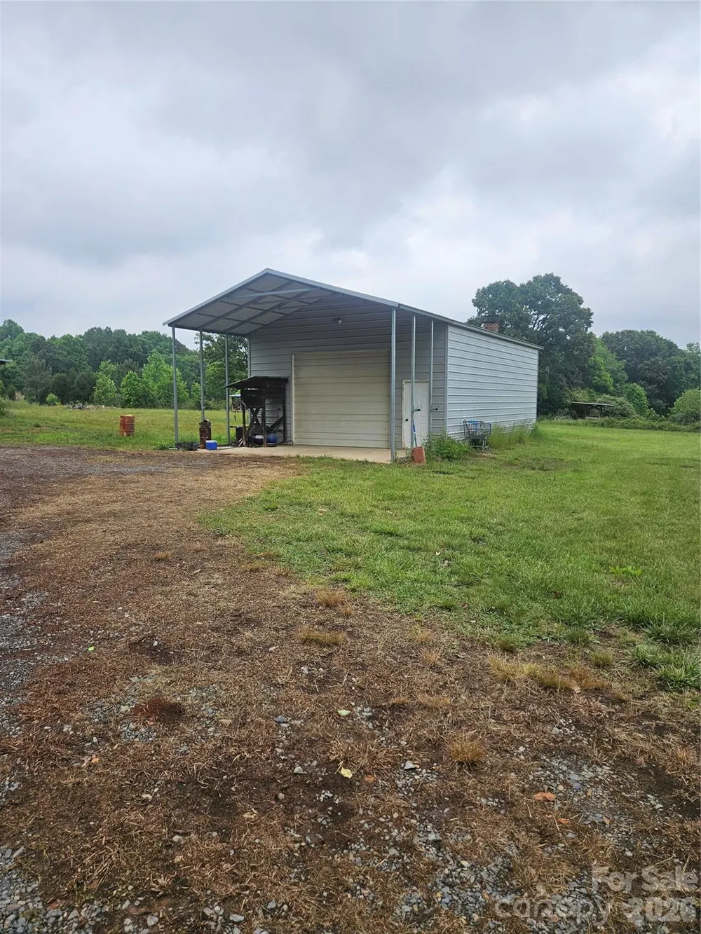 32049 Kendalls Church Road New London, NC 28127