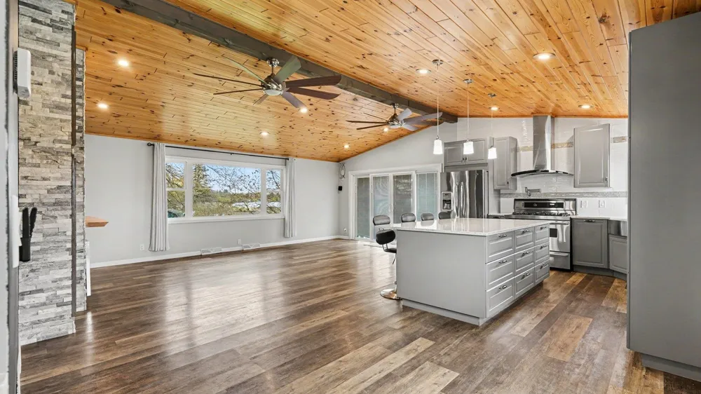 4419 E State Road Logan Township, MI 48739
