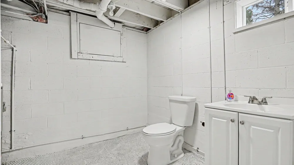 4419 E State Road Logan Township, MI 48739
