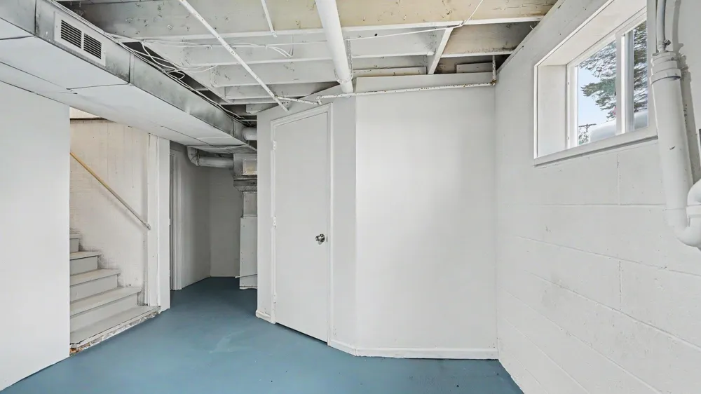 4419 E State Road Logan Township, MI 48739