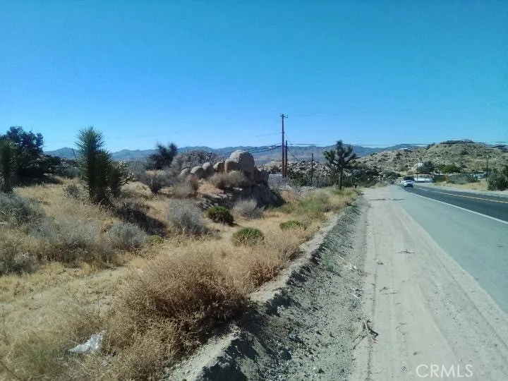57100 Moffett Lane Yucca Valley, CA 92284