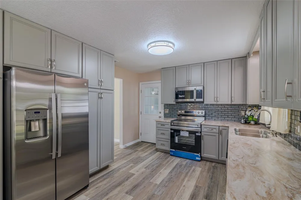 6875 NE 25TH AVENUE ocala, FL 34479