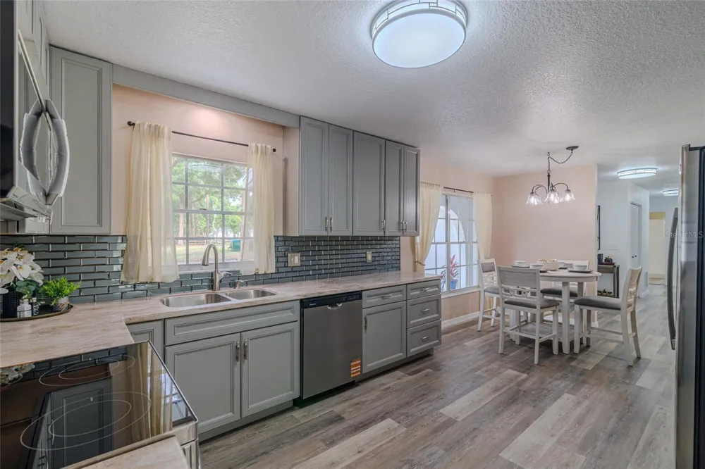 6875 NE 25TH AVENUE ocala, FL 34479