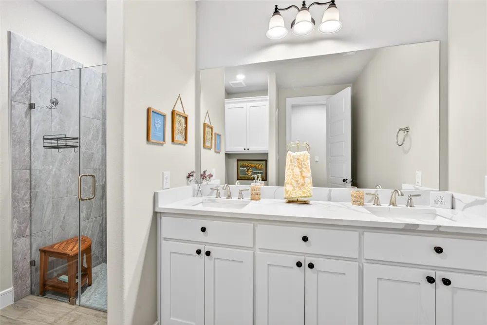 1705 S Fm 1752 Savoy, TX 75479