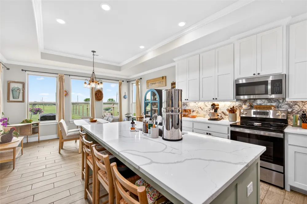 1705 S Fm 1752 Savoy, TX 75479
