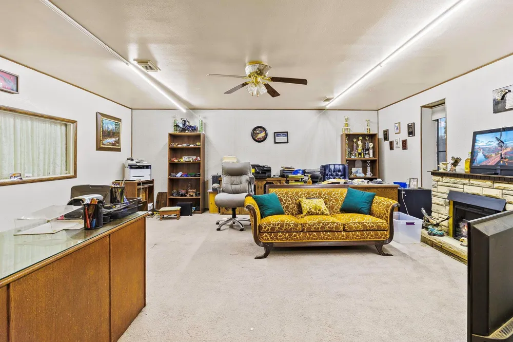1994 Fm 356 Onalaska, TX 77360