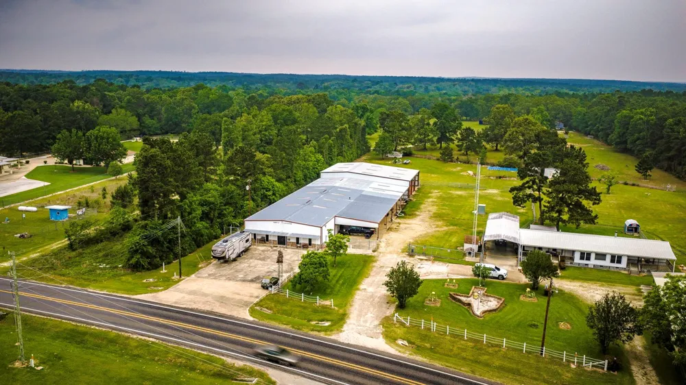 1994 Fm 356 Onalaska, TX 77360