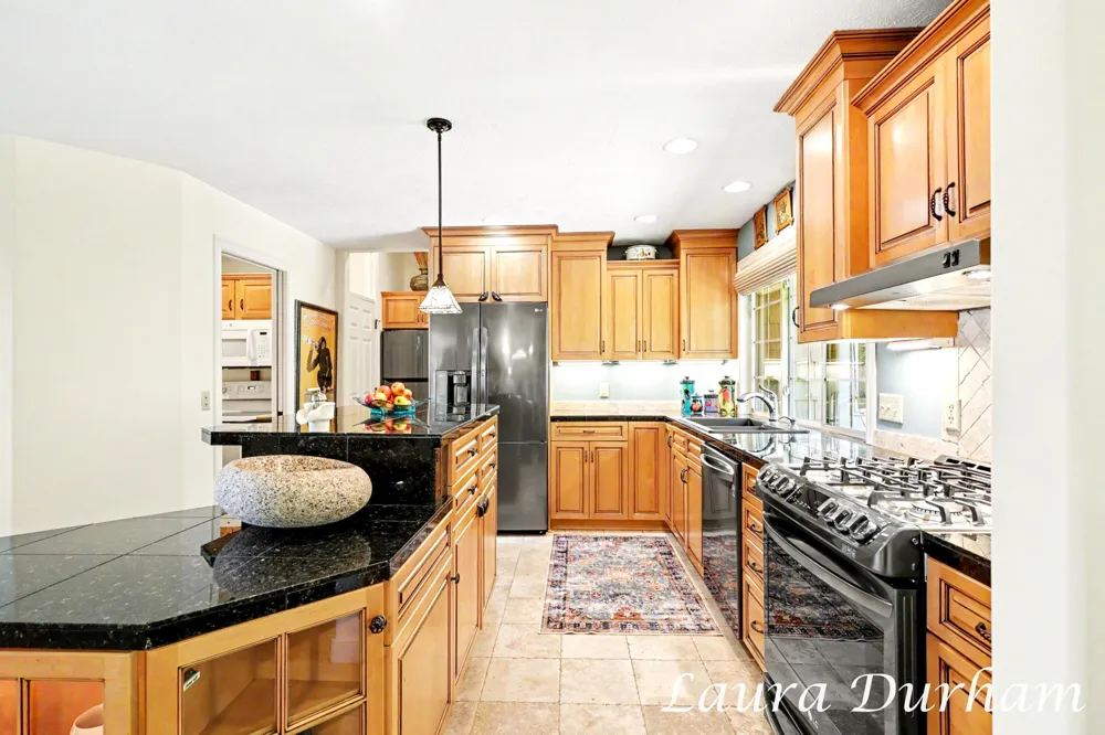 3636 Vienna Stras Street Laketown Township, MI 49423