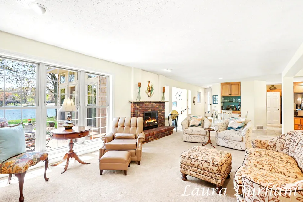 3636 Vienna Stras Street Laketown Township, MI 49423