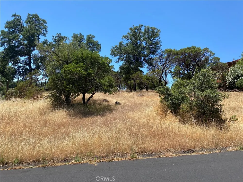 18267 Shore Drive Hidden Valley Lake, CA 95467
