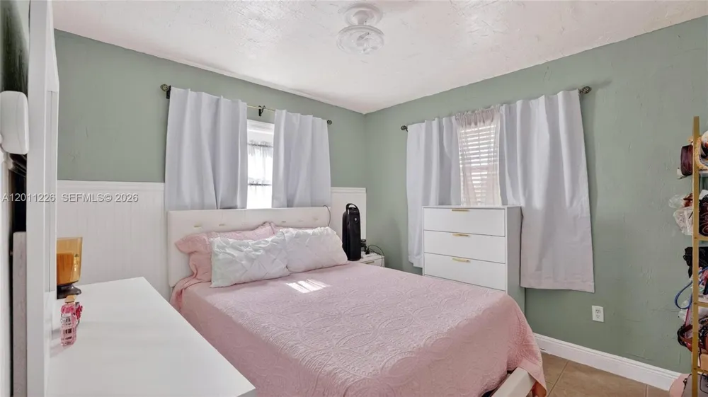 4271 NW 192nd St Miami Gardens, FL 33055