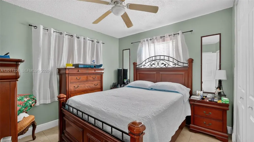 4271 NW 192nd St Miami Gardens, FL 33055