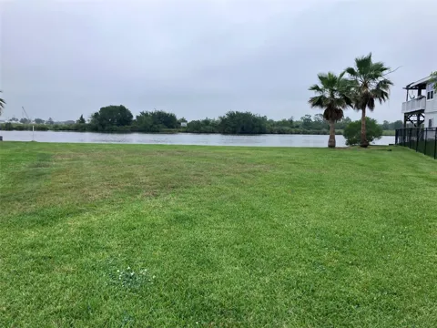 4408 Island Drive