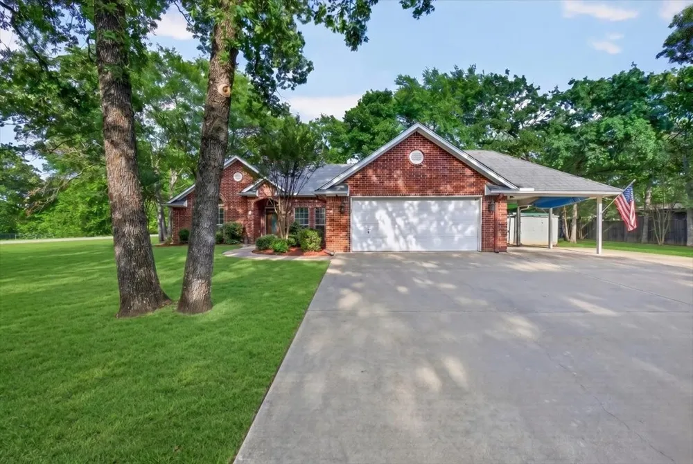 4 Huckleberry Lane Star Harbor, TX 75148