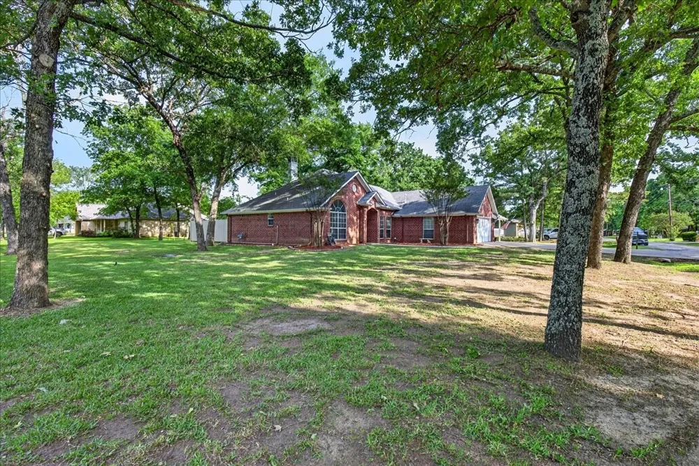 4 Huckleberry Lane Star Harbor, TX 75148