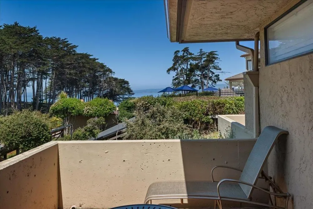 111 Seascape Resort Drive Aptos, CA 95003