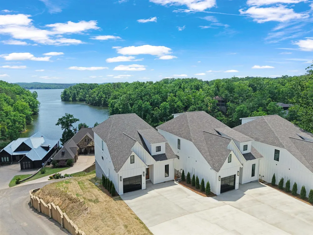 160 CARIBE ROYALE PT #3 Savannah, TN 38372
