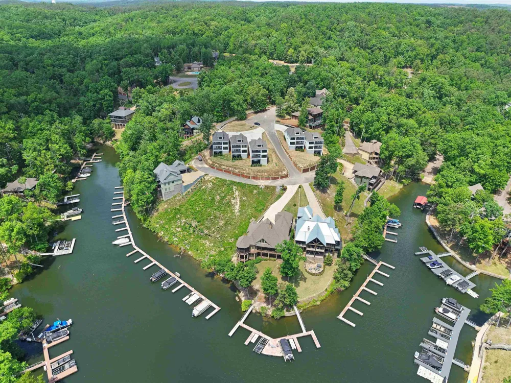 160 CARIBE ROYALE PT #3 Savannah, TN 38372