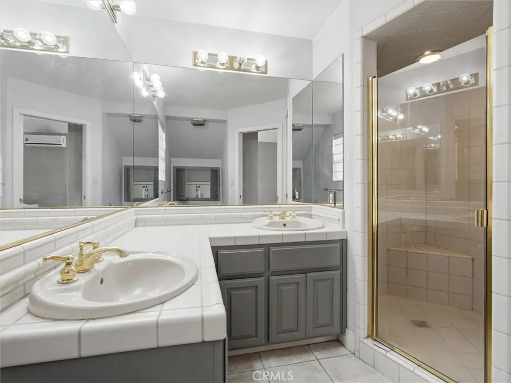 43736 Highway 49 Ahwahnee, CA 93601