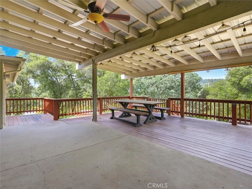 43736 Highway 49 Ahwahnee, CA 93601