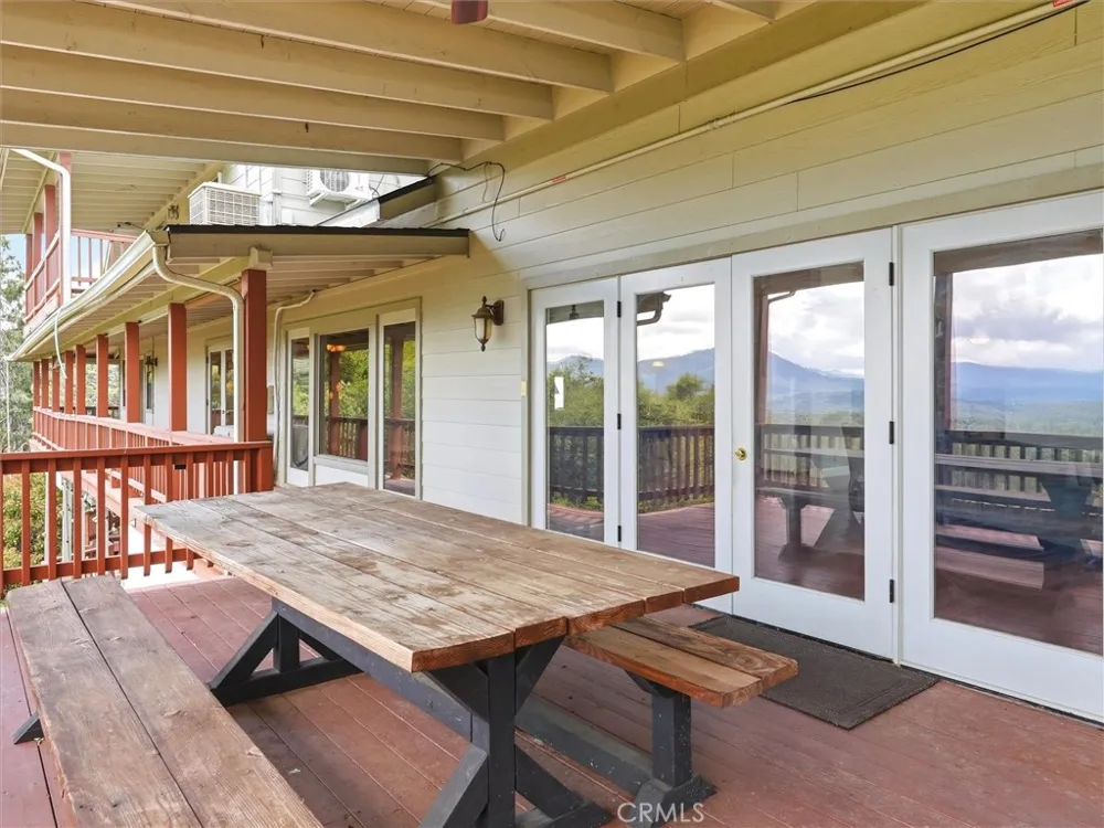 43736 Highway 49 Ahwahnee, CA 93601