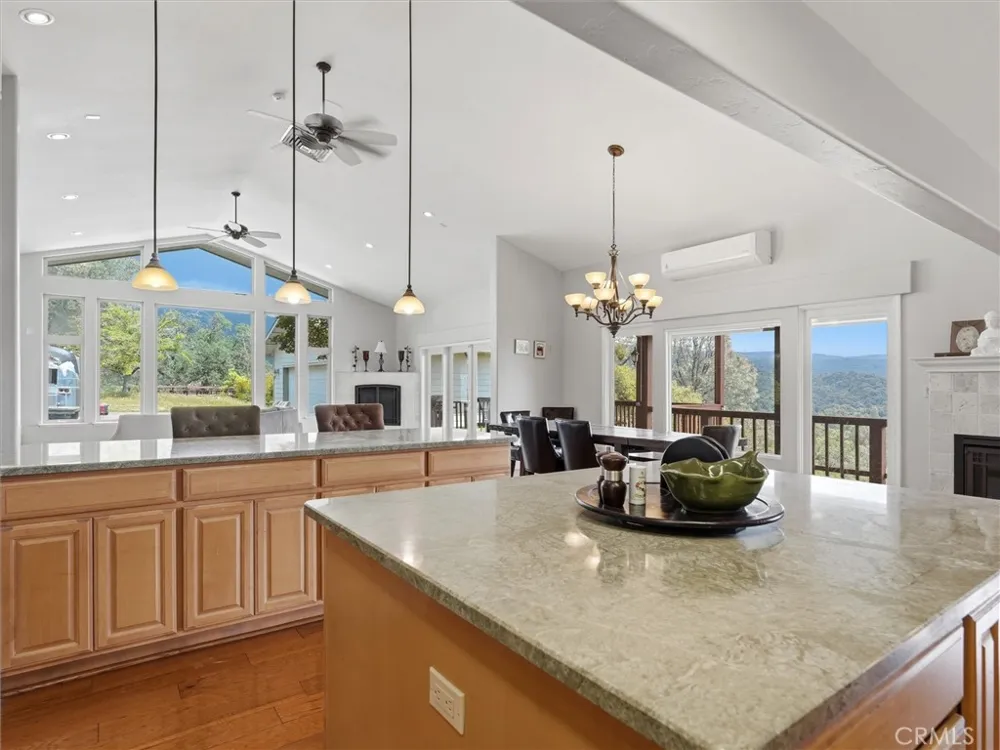 43736 Highway 49 Ahwahnee, CA 93601