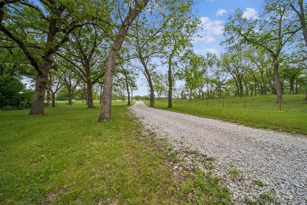 36257 S 4190 ROAD Inola, OK 74036