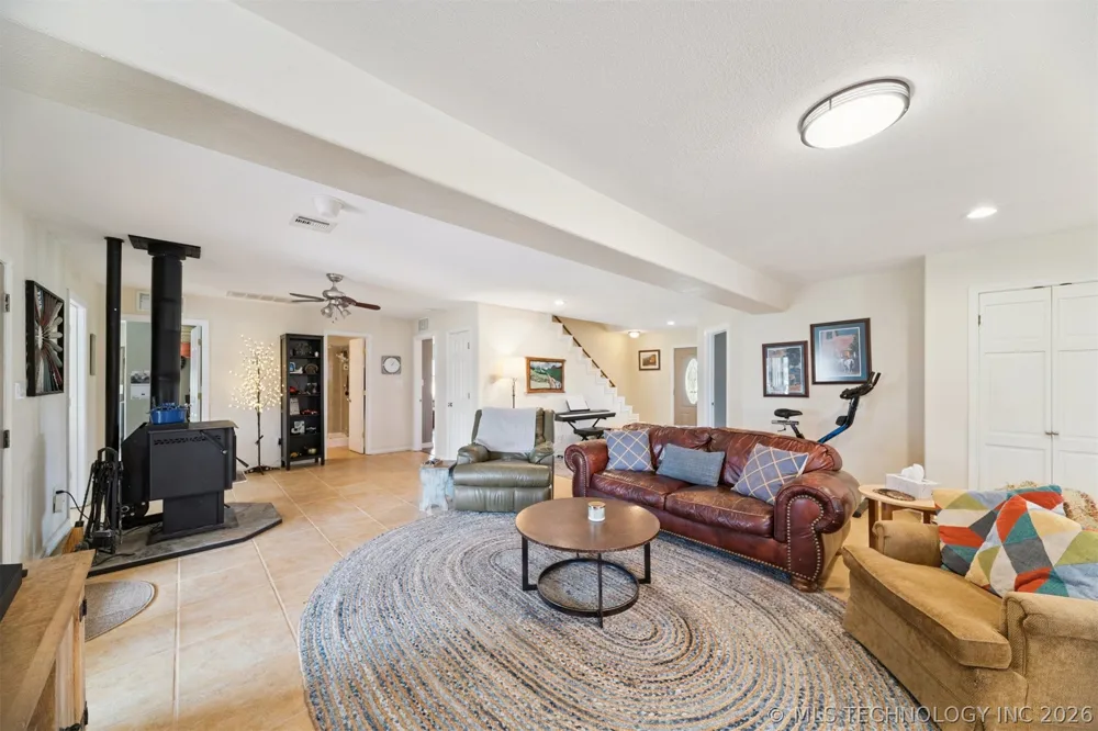 36257 S 4190 ROAD Inola, OK 74036