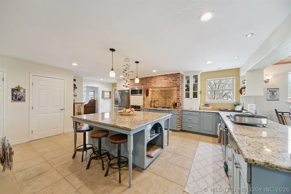 36257 S 4190 ROAD Inola, OK 74036