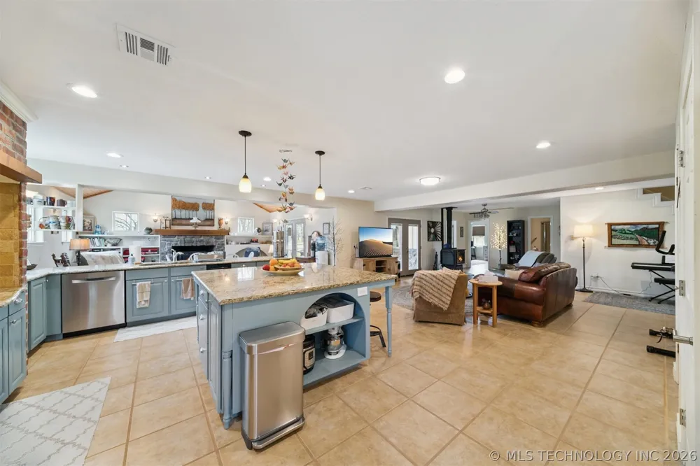 36257 S 4190 ROAD Inola, OK 74036