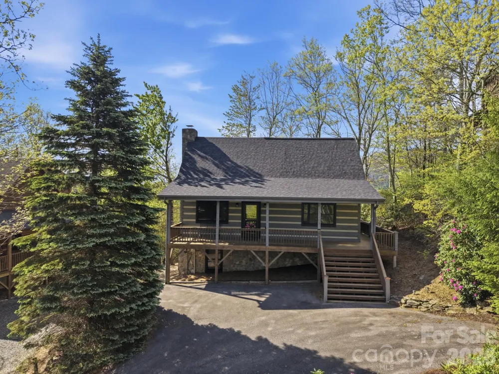 165 Little Boulder Lane Seven Devils, NC 28604