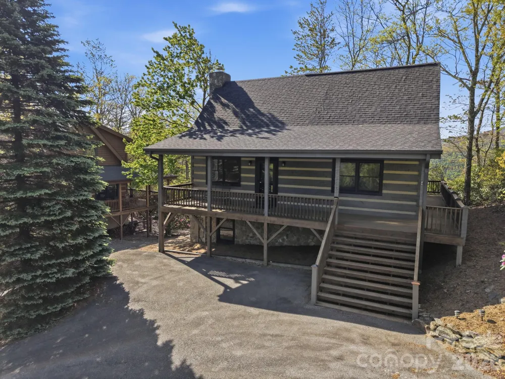 165 Little Boulder Lane Seven Devils, NC 28604