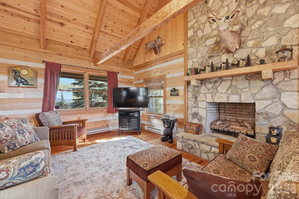 165 Little Boulder Lane Seven Devils, NC 28604
