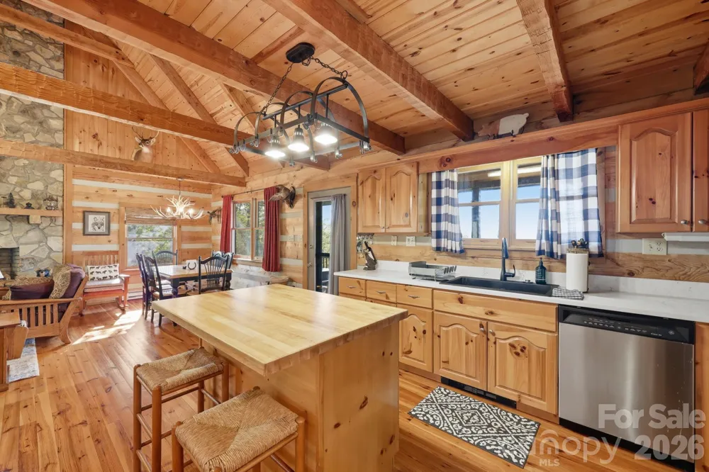 165 Little Boulder Lane Seven Devils, NC 28604