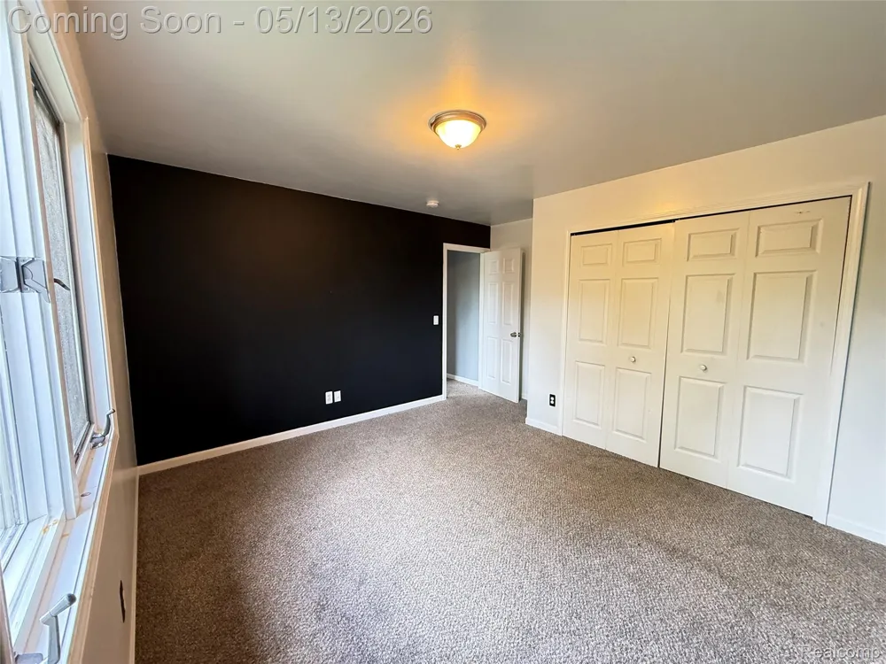 8334 McKinley Center Line City, MI 48015