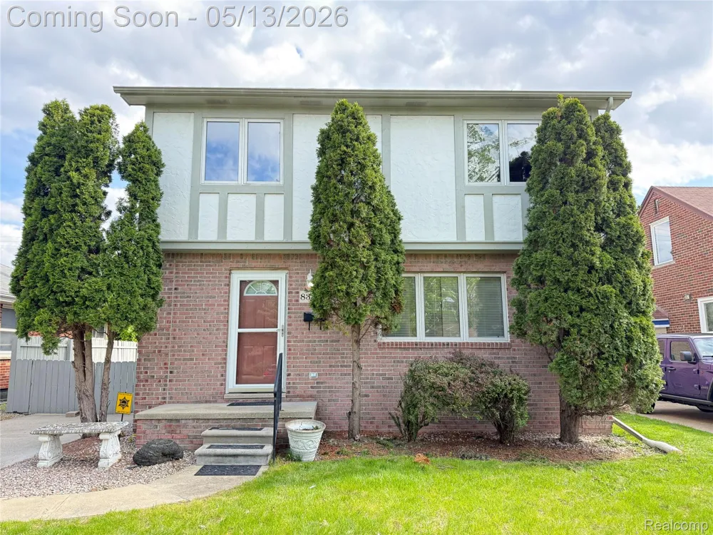 8334 McKinley Center Line City, MI 48015
