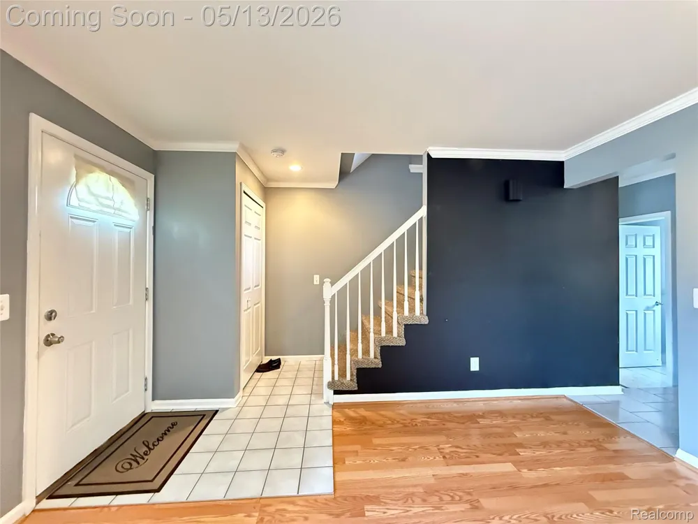 8334 McKinley Center Line City, MI 48015
