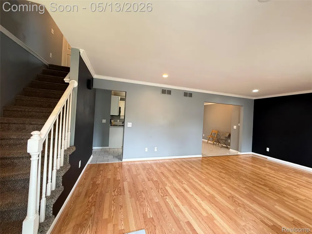 8334 McKinley Center Line City, MI 48015