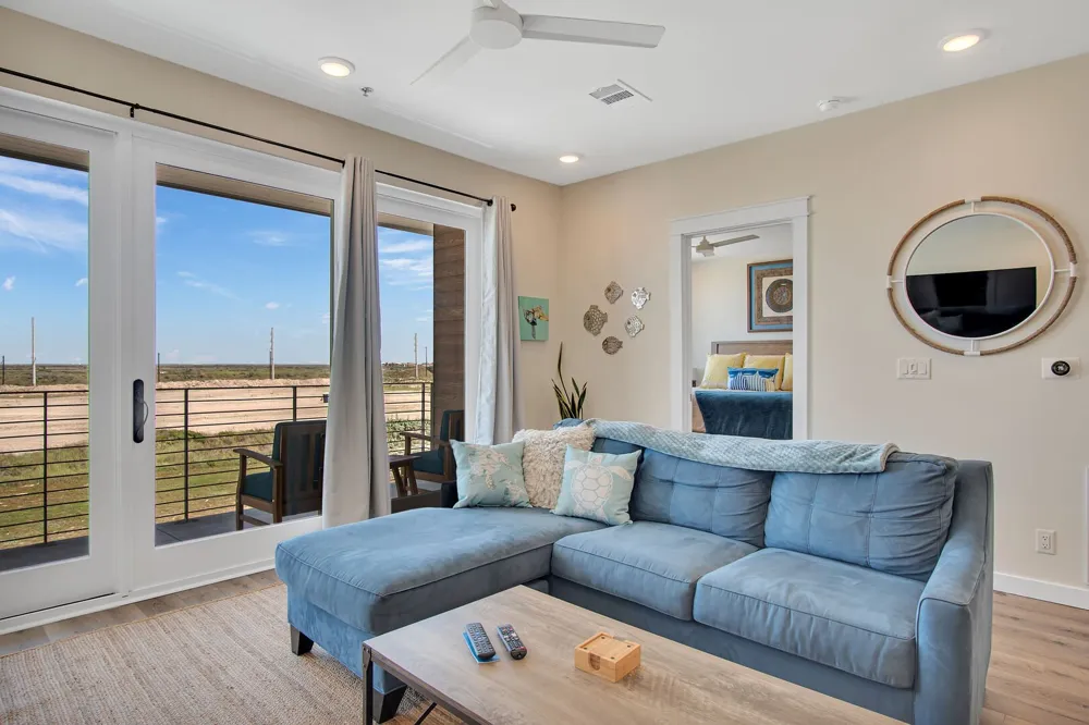 630 W Center Square #303 Port Aransas, TX 78373