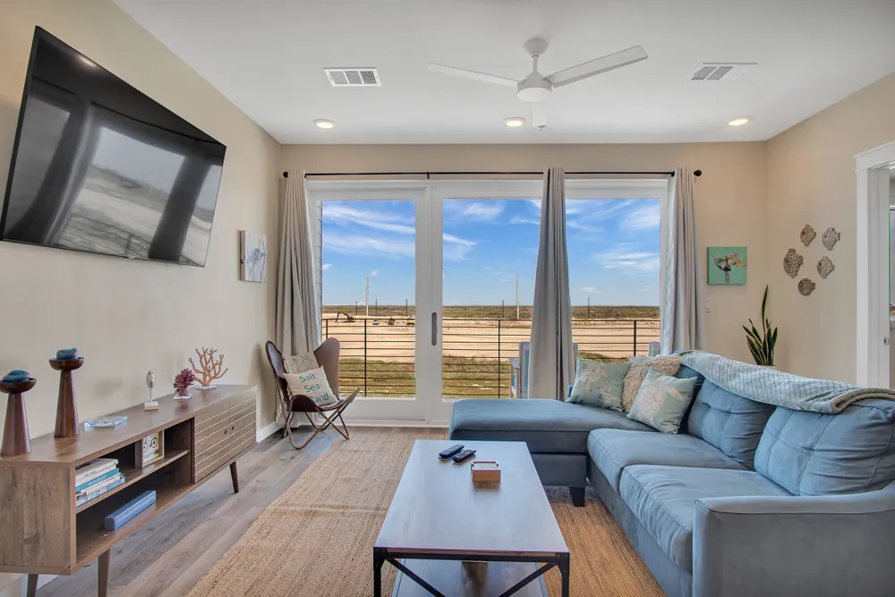 630 W Center Square #303 Port Aransas, TX 78373