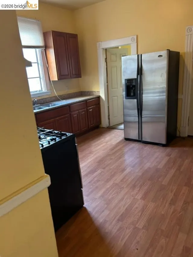 2119 Fruitvale Ave Oakland, CA 94601