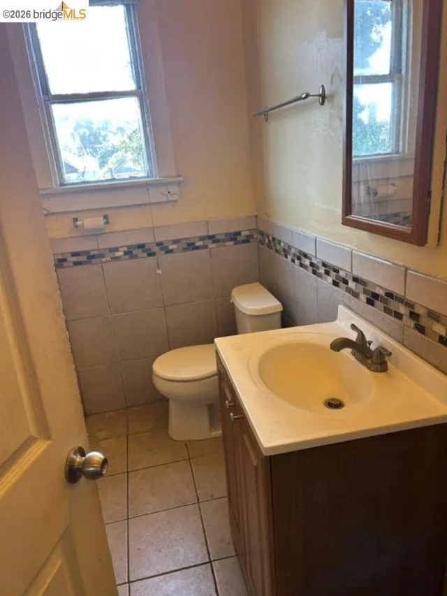 2119 Fruitvale Ave Oakland, CA 94601