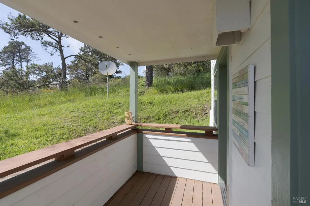 38936 Cypress Way Gualala, CA 95445
