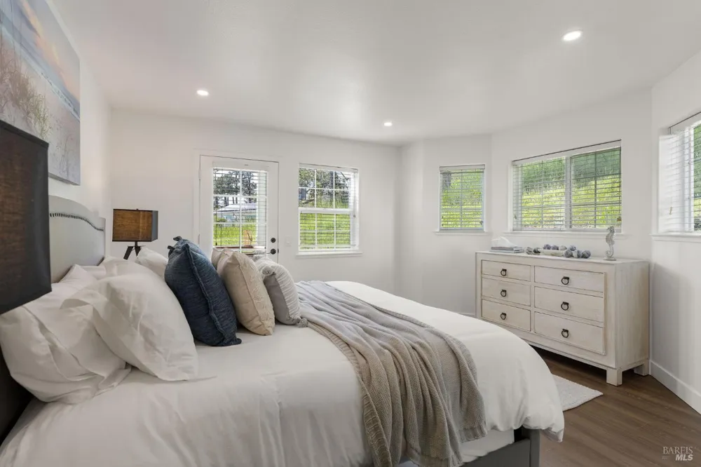 38936 Cypress Way Gualala, CA 95445
