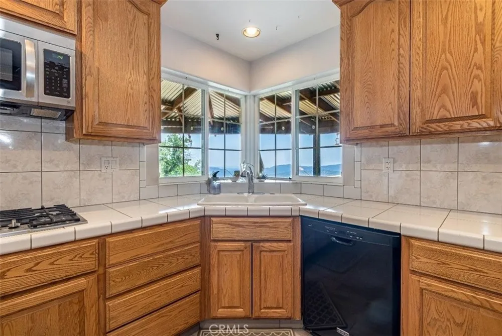 34914 Sneezeweed Lane North Fork, CA 93643