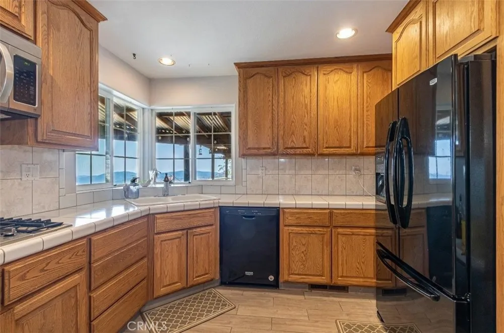 34914 Sneezeweed Lane North Fork, CA 93643
