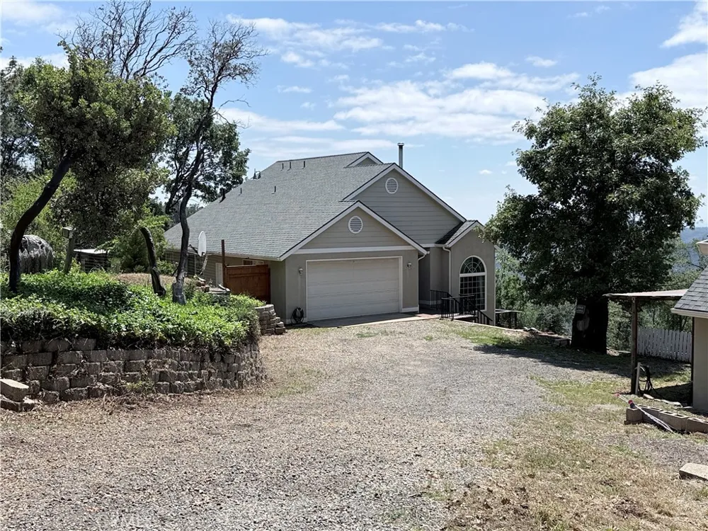 34914 Sneezeweed Lane North Fork, CA 93643